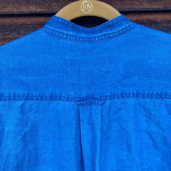 Linen Button-Up - Picture 7 of 9